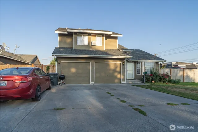 $339,000 | 1221 South Lakeland Drive, Moses Lake, WA 98837