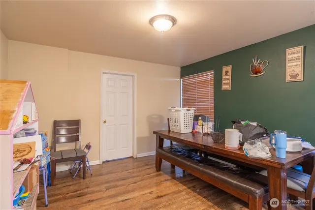 $339,000 | 1221 South Lakeland Drive, Moses Lake, WA 98837