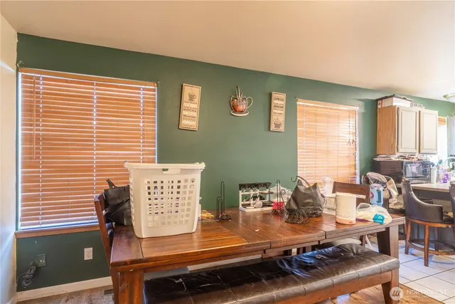 $339,000 | 1221 South Lakeland Drive, Moses Lake, WA 98837