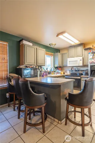 $339,000 | 1221 South Lakeland Drive, Moses Lake, WA 98837