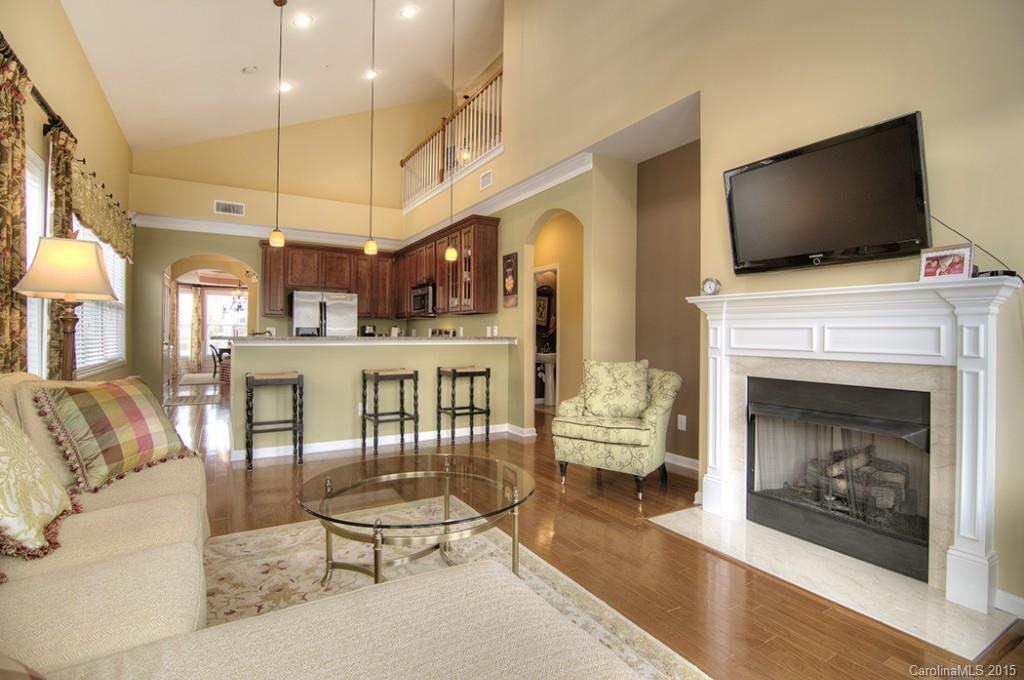 320 Wave Crest Drive, Unit 320 Tega Cay, SC 29708 - Photo 4 of 24