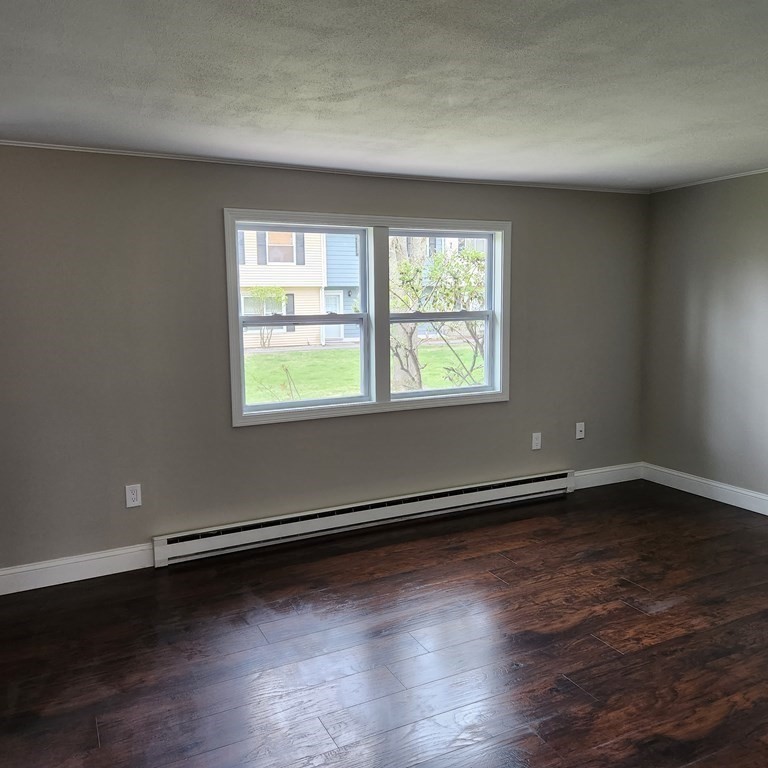 130 Old Ferry Road, Unit E Haverhill, MA 01830 - Photo 5 of 13 Gallery Image 5