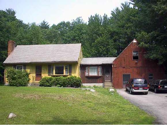 208 Rattlesnake Hill Road Auburn, NH 03032 - Photo 1 of 5 Gallery Image 1