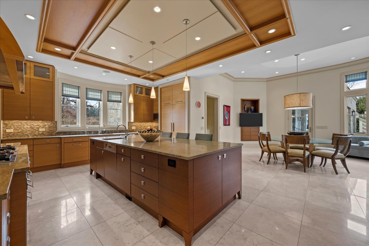 2 Bridlewood Road Northbrook, IL 60062 - Photo 16 of 58