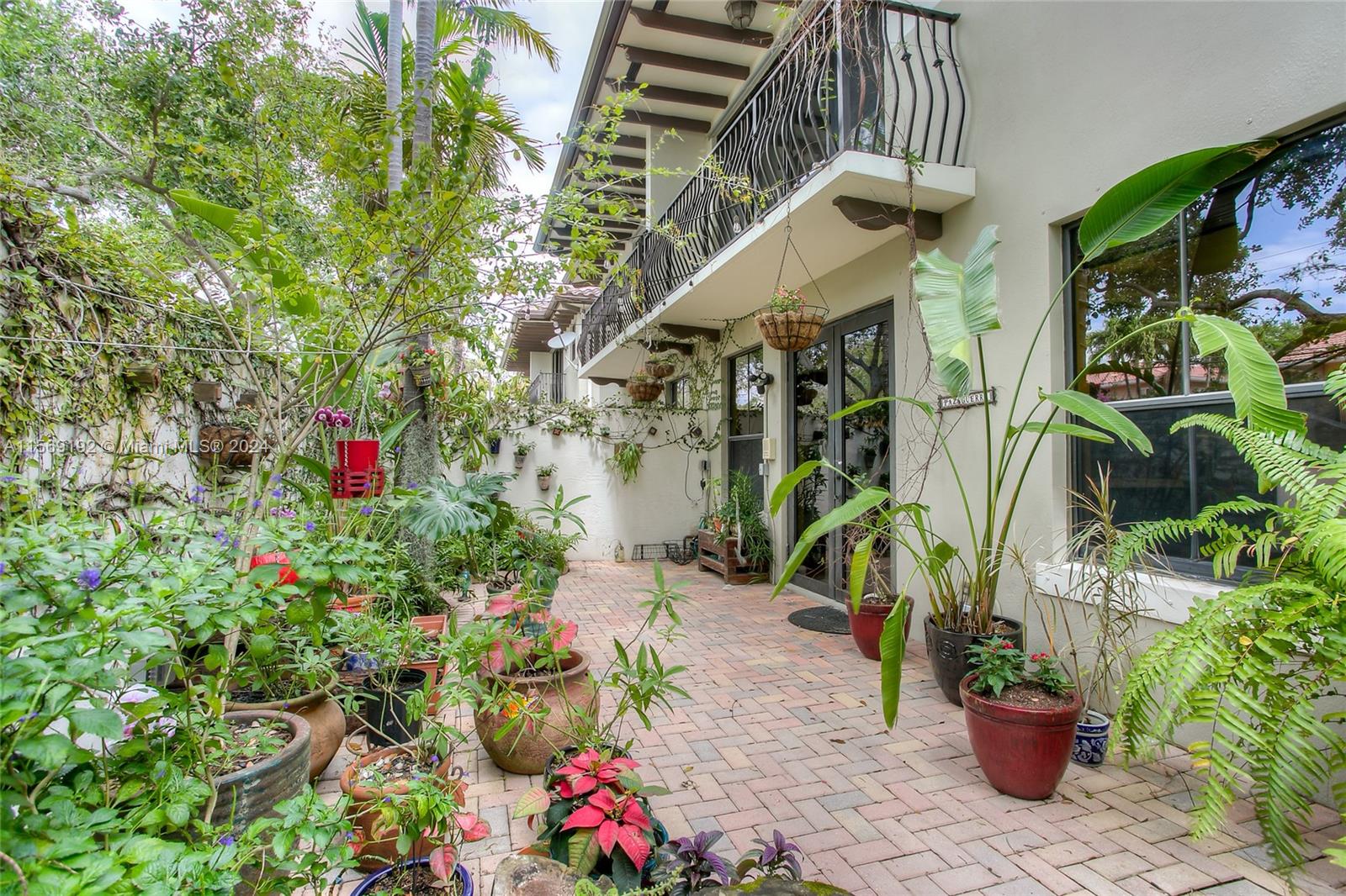 3053 Indiana Street, Unit 12 Miami, FL 33133 - Photo 3 of 23