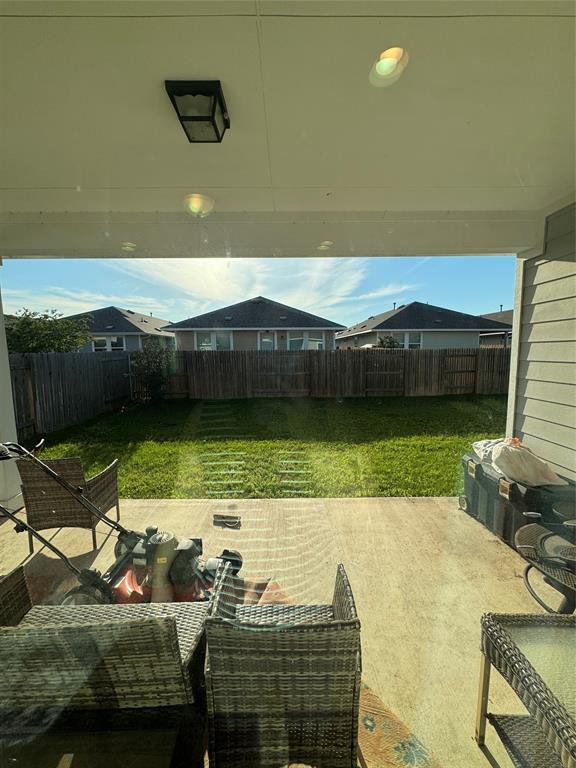 302 Cold Spring Loop Bastrop, TX 78602 - Photo 5 of 35