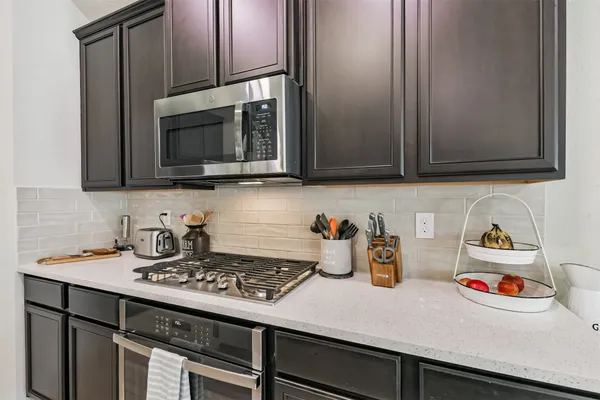 $2,400 | 18906 Sorrento Point Drive, New Caney, TX 77357