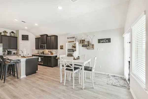 $2,400 | 18906 Sorrento Point Drive, New Caney, TX 77357