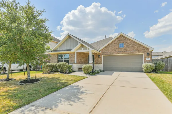 $2,400 | 18906 Sorrento Point Drive, New Caney, TX 77357