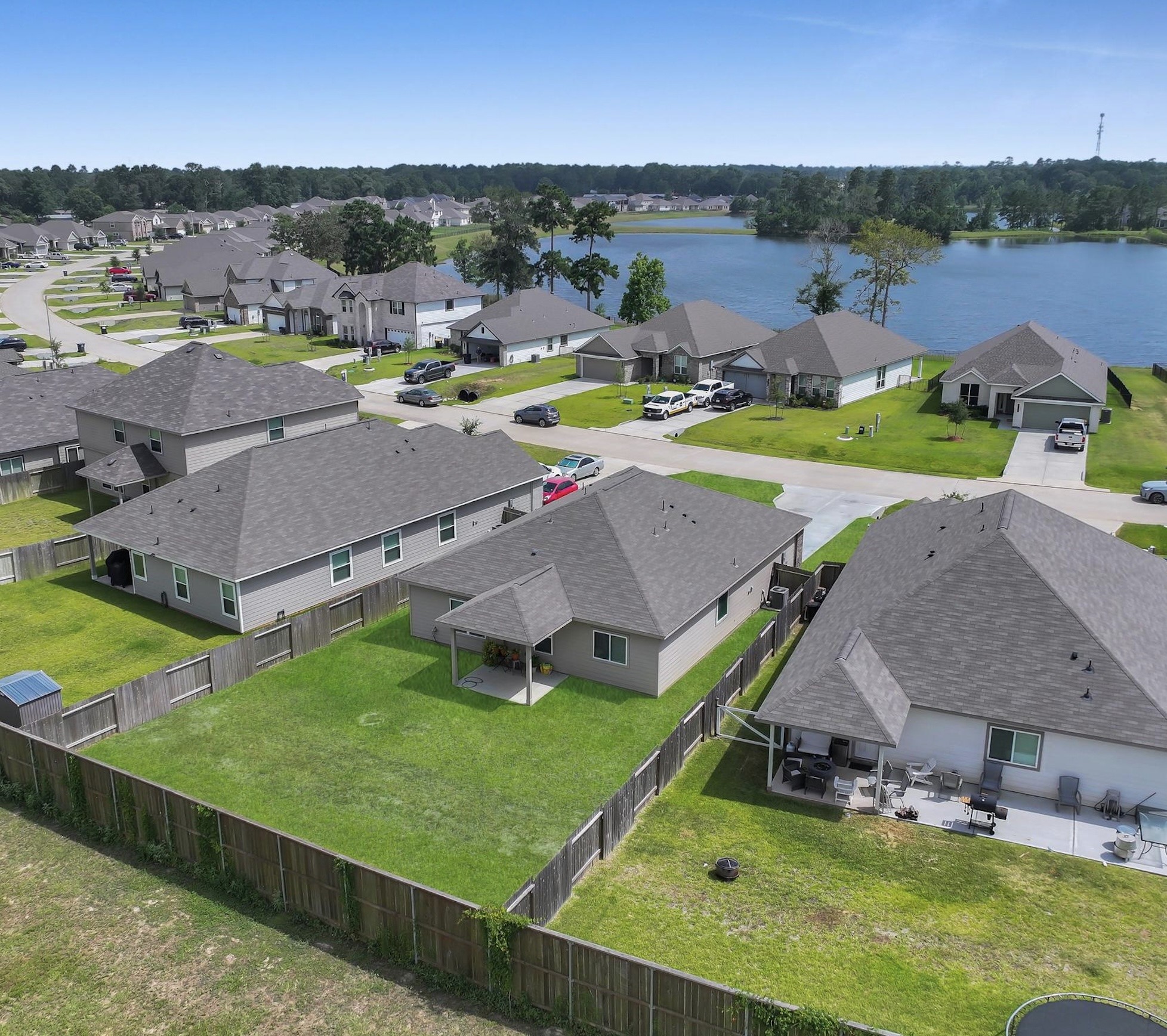 398 Shoreview Drive Conroe, TX 77303 - Photo 33 of 33