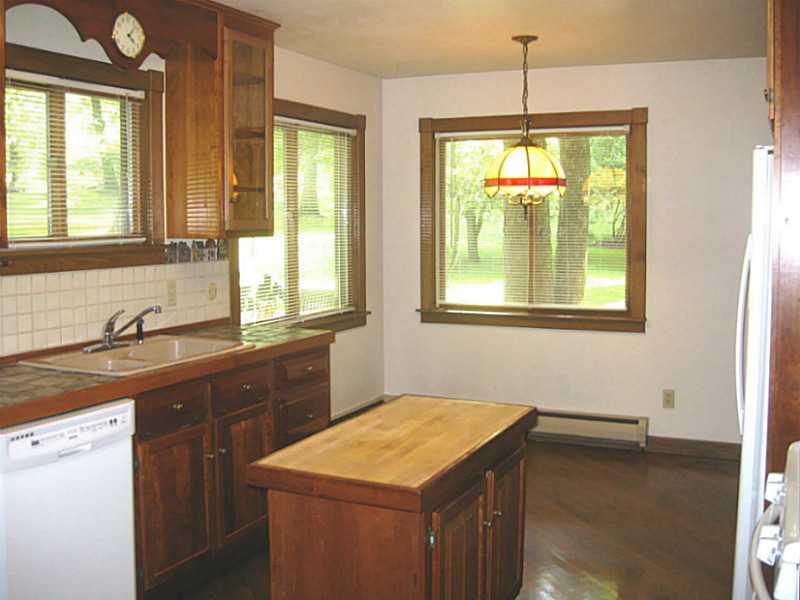 786 Martin Road Indiana, PA 15701 - Photo 10 of 25 Kitchen. Large & spacious kitchen with more wood accents.