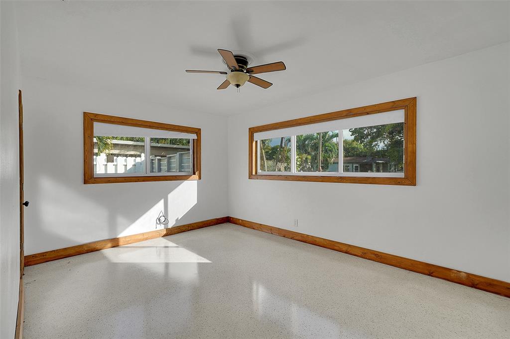 29 Southeast 8th Street Dania Beach, FL 33004 - Photo 21 of 42 a view of a room with gym equipment