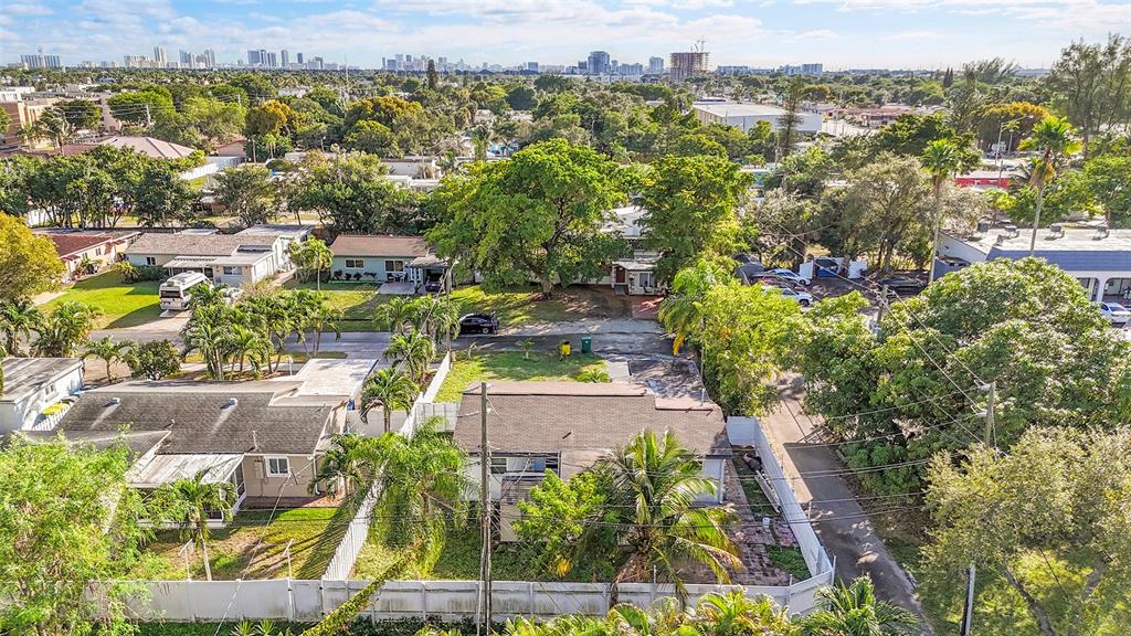 29 Southeast 8th Street Dania Beach, FL 33004 - Photo 30 of 42 an aerial view of residential houses with outdoor space