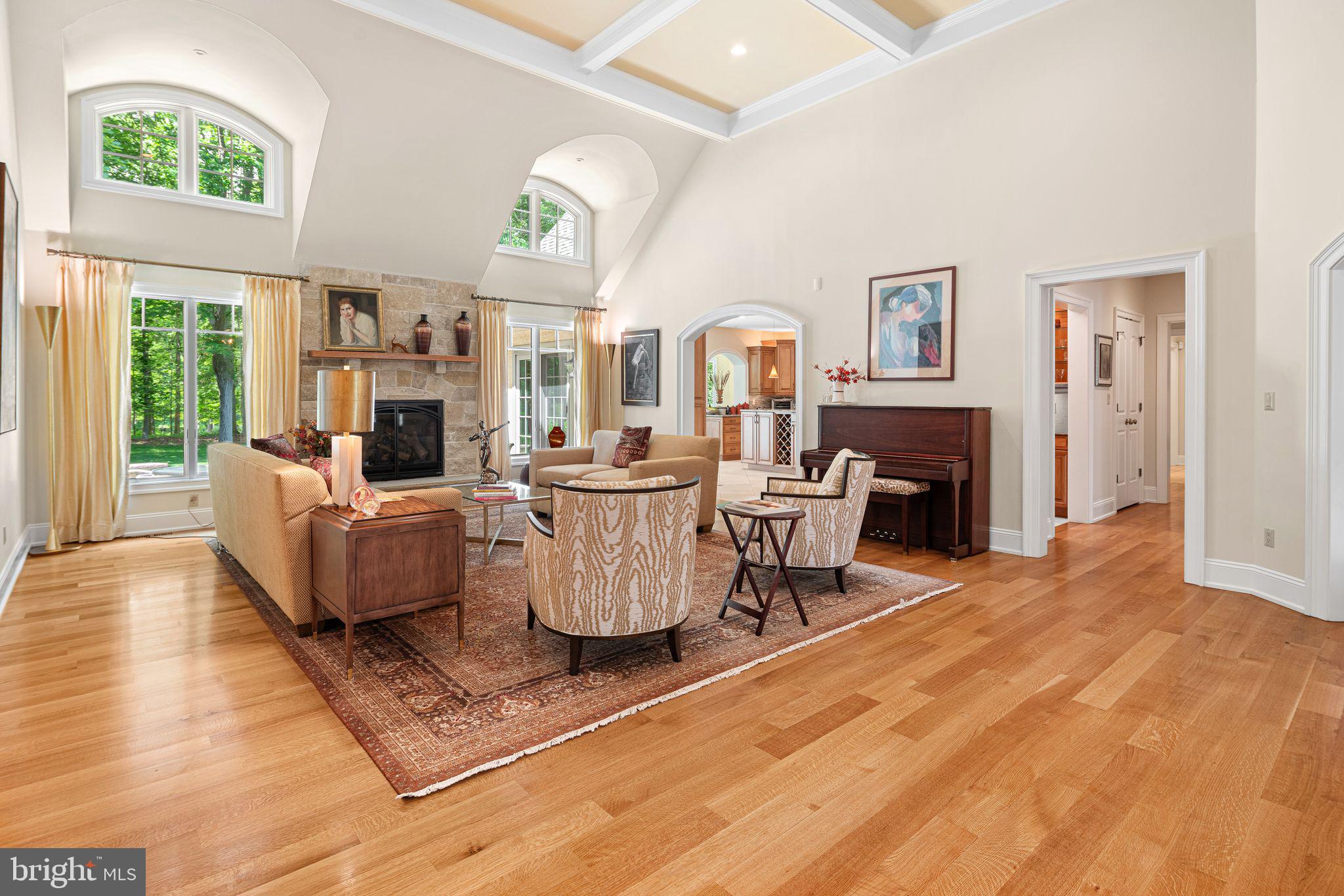 1990 Woodside Road Newtown, PA 18940 - Photo 14 of 57 Great room with buttressed windows