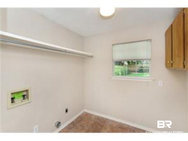 811 Wesley Avenue Mobile, AL 36609 - Photo 15 of 21