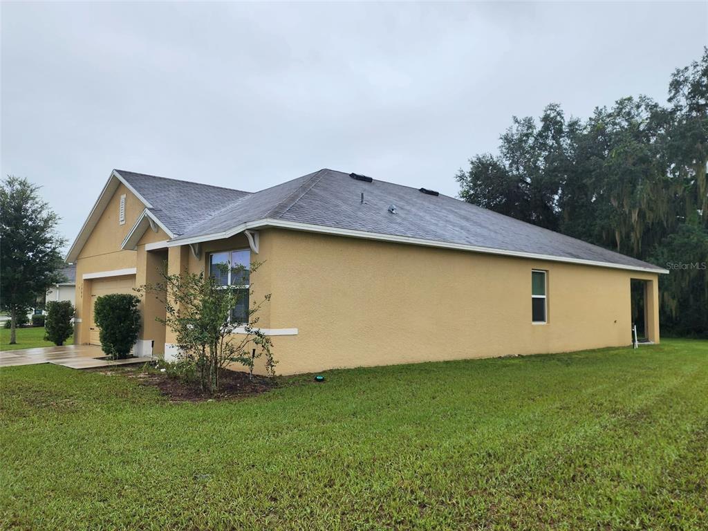 2904 Northeast 42nd Road Ocala, FL 34470 - Photo 6 of 66 Gallery Image 6