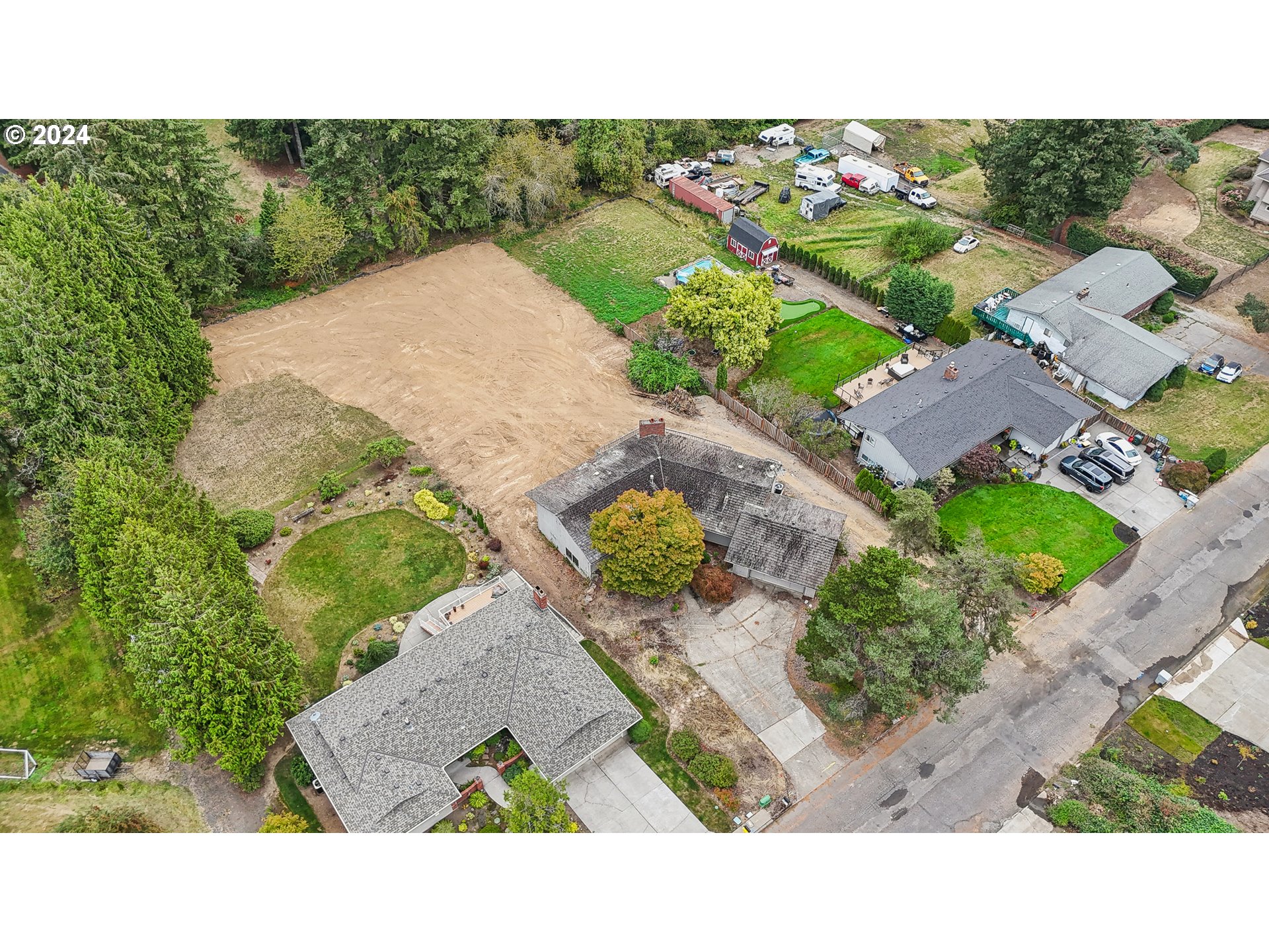 12795 Southeast Callahan Road Happy Valley, OR 97086 - Photo 2 of 42 a picture of a park