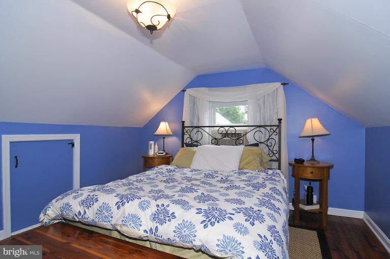 3125 Jennings Road Kensington, MD 20895 - Photo 16 of 25 Master Bedroom