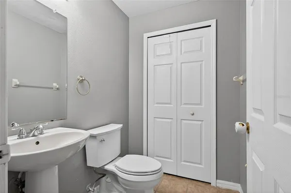 $3,500 | 4210 Harbor Lake Drive, Lutz, FL 33558