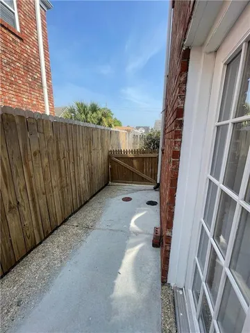 $1,075 | 6629 Fleur De Lis Drive, Unit 3, New Orleans, LA 70124
