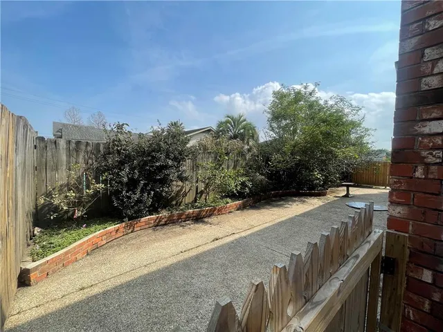 $1,075 | 6629 Fleur De Lis Drive, Unit 3, New Orleans, LA 70124