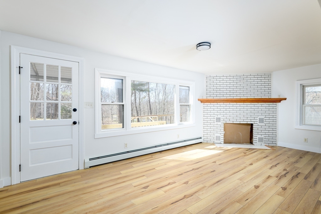 40 Warren Road Brimfield, MA 01010 - Photo 14 of 22