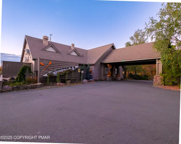 $260,000 | 844 Crest Pines Lane, Pocono Pines, PA 18350