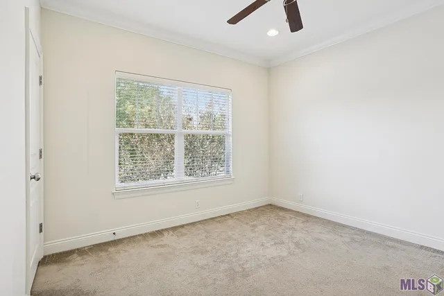 $265,000 | 8000 Stonelake Village Avenue, Unit 702, Baton Rouge, LA 70820