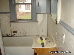 524 North Wesley Street Springfield, IL 62702 - Photo 4 of 8