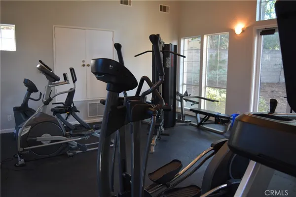 $721,900 | 119 Draft Way, Placentia, CA 92870