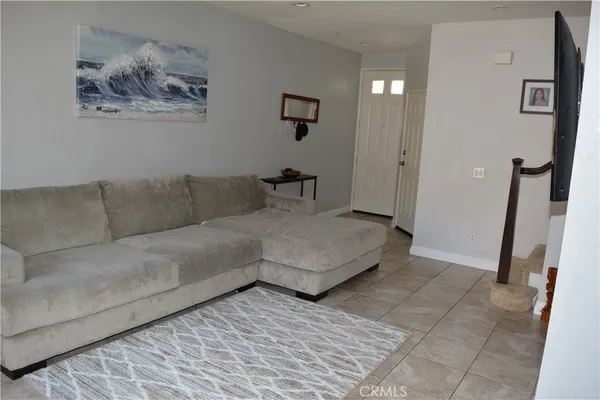 $721,900 | 119 Draft Way, Placentia, CA 92870