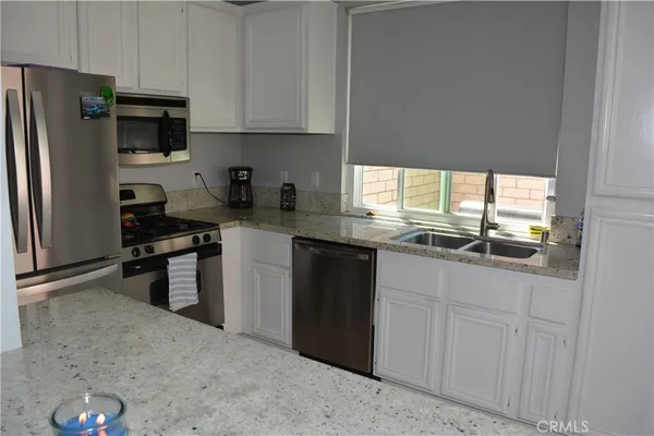 $721,900 | 119 Draft Way, Placentia, CA 92870