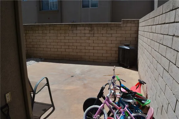 $721,900 | 119 Draft Way, Placentia, CA 92870