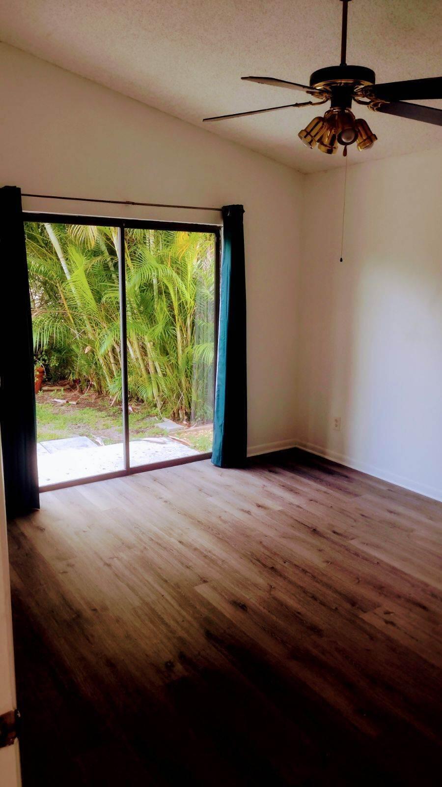 11 Mayfield Way Boynton Beach, FL 33426 - Photo 6 of 9 image000001