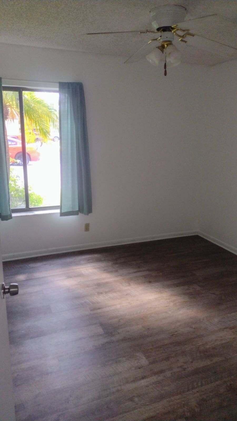 11 Mayfield Way Boynton Beach, FL 33426 - Photo 7 of 9 image000002