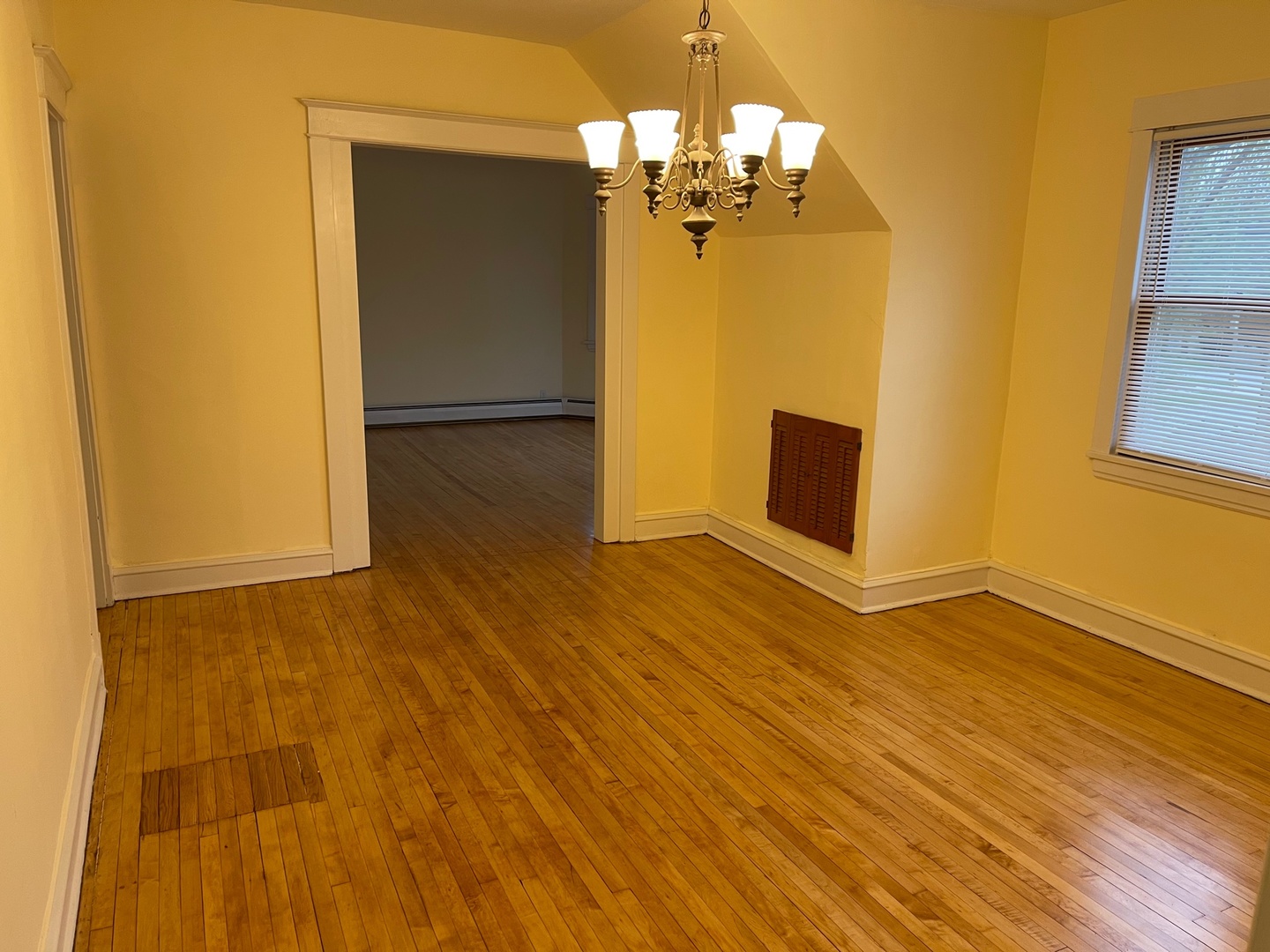 3642 Grand Boulevard Brookfield, IL 60513 - Photo 12 of 14