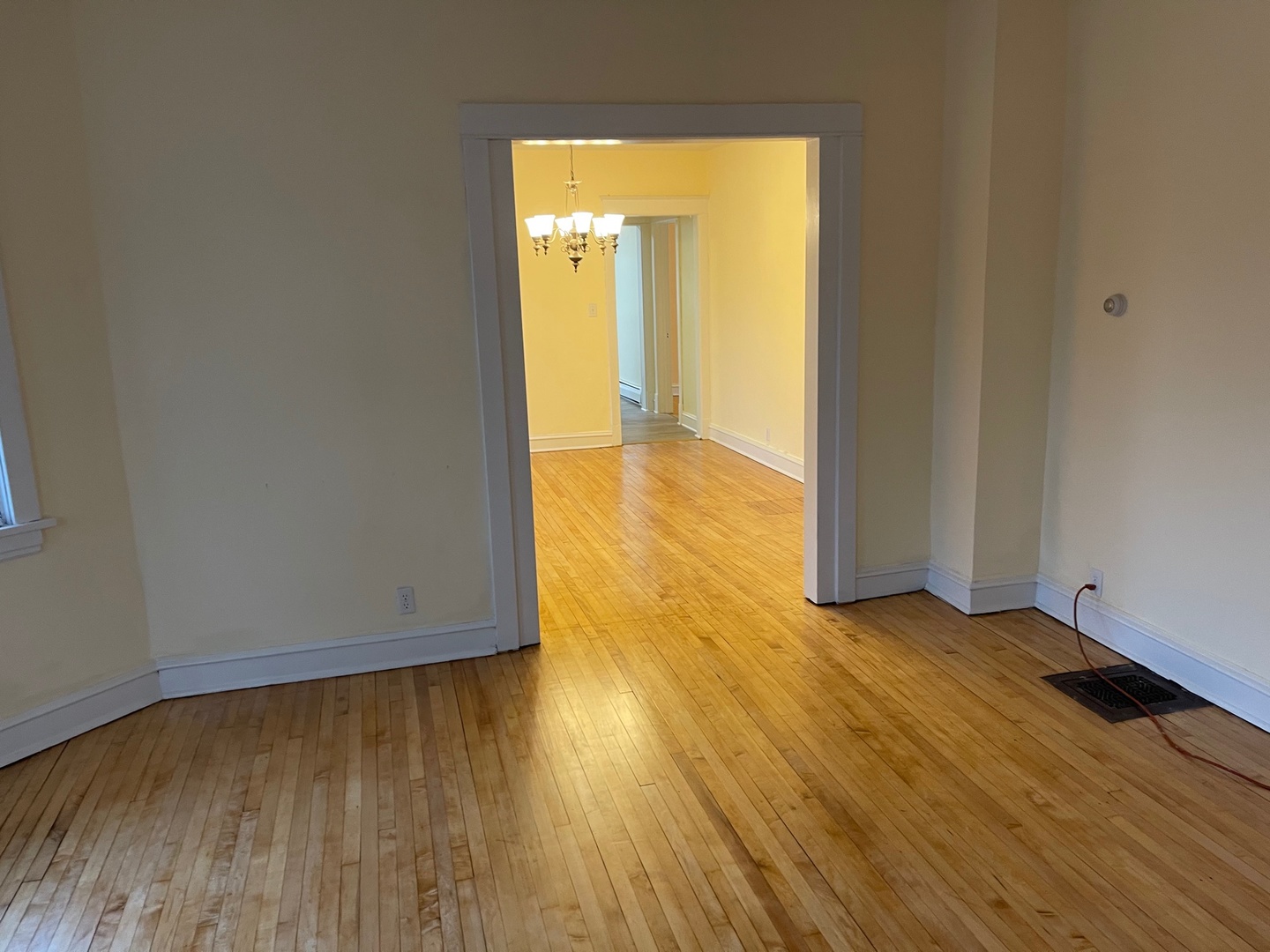 3642 Grand Boulevard Brookfield, IL 60513 - Photo 6 of 14