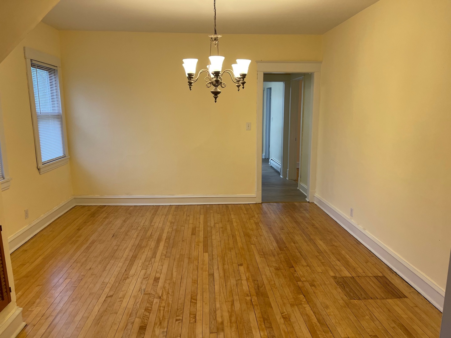 3642 Grand Boulevard Brookfield, IL 60513 - Photo 7 of 14