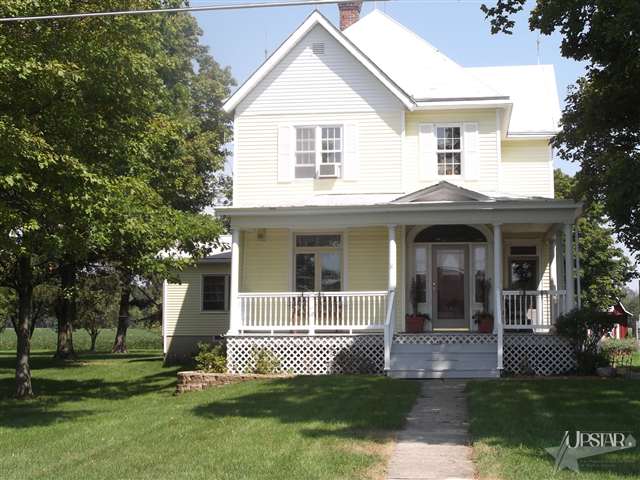 10209 Hoffman Road Fort Wayne, IN 46816 - Photo 1 of 26