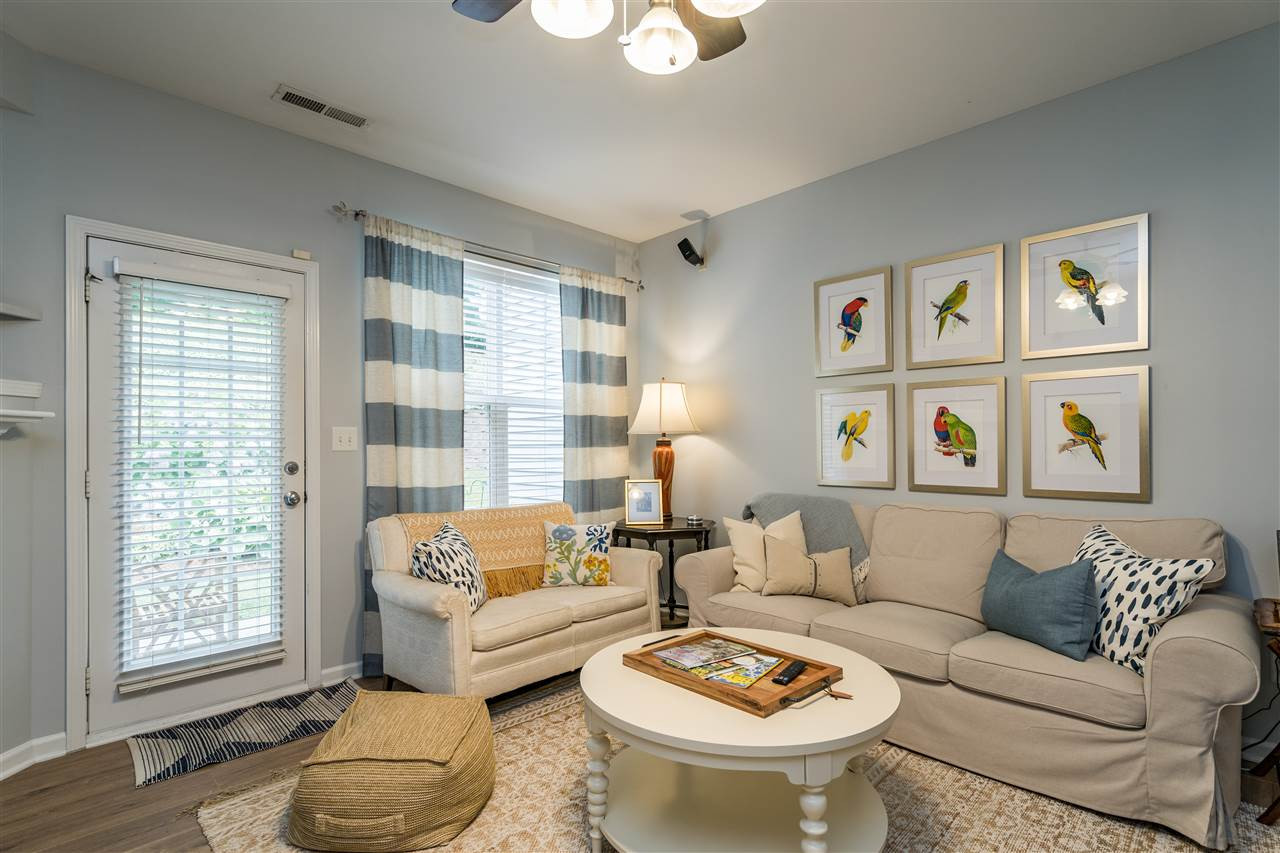 8473 Central Drive Raleigh, NC 27613 - Photo 14 of 28 Living Room
