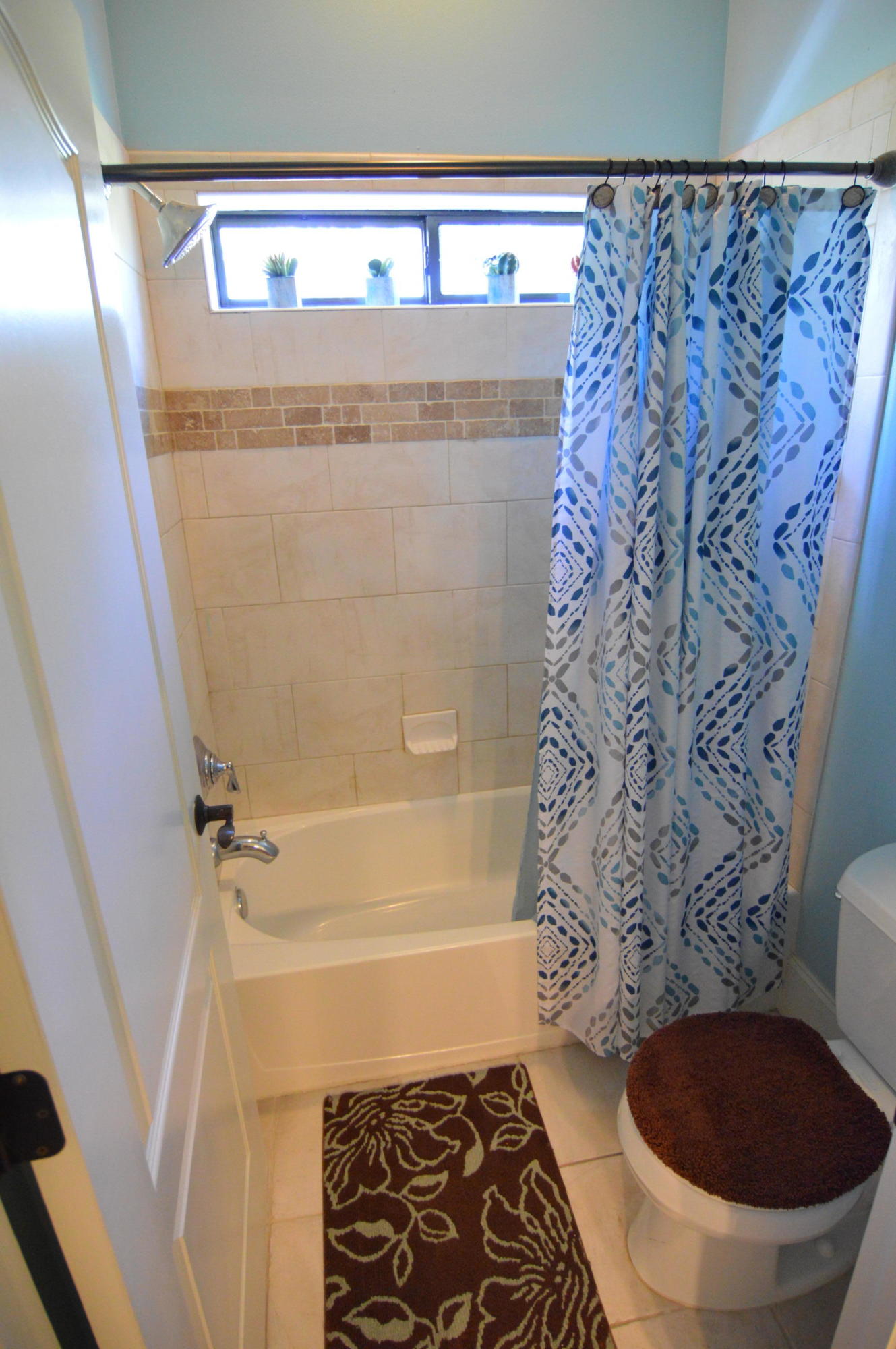 4380 Stonebridge Road Destin, FL 32541 - Photo 47 of 59 Upstairs Bathroom