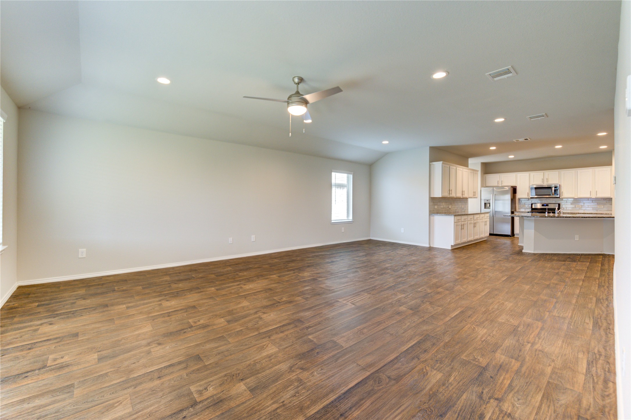 4219 Farnari Lane Katy, TX 77449 - Photo 6 of 25