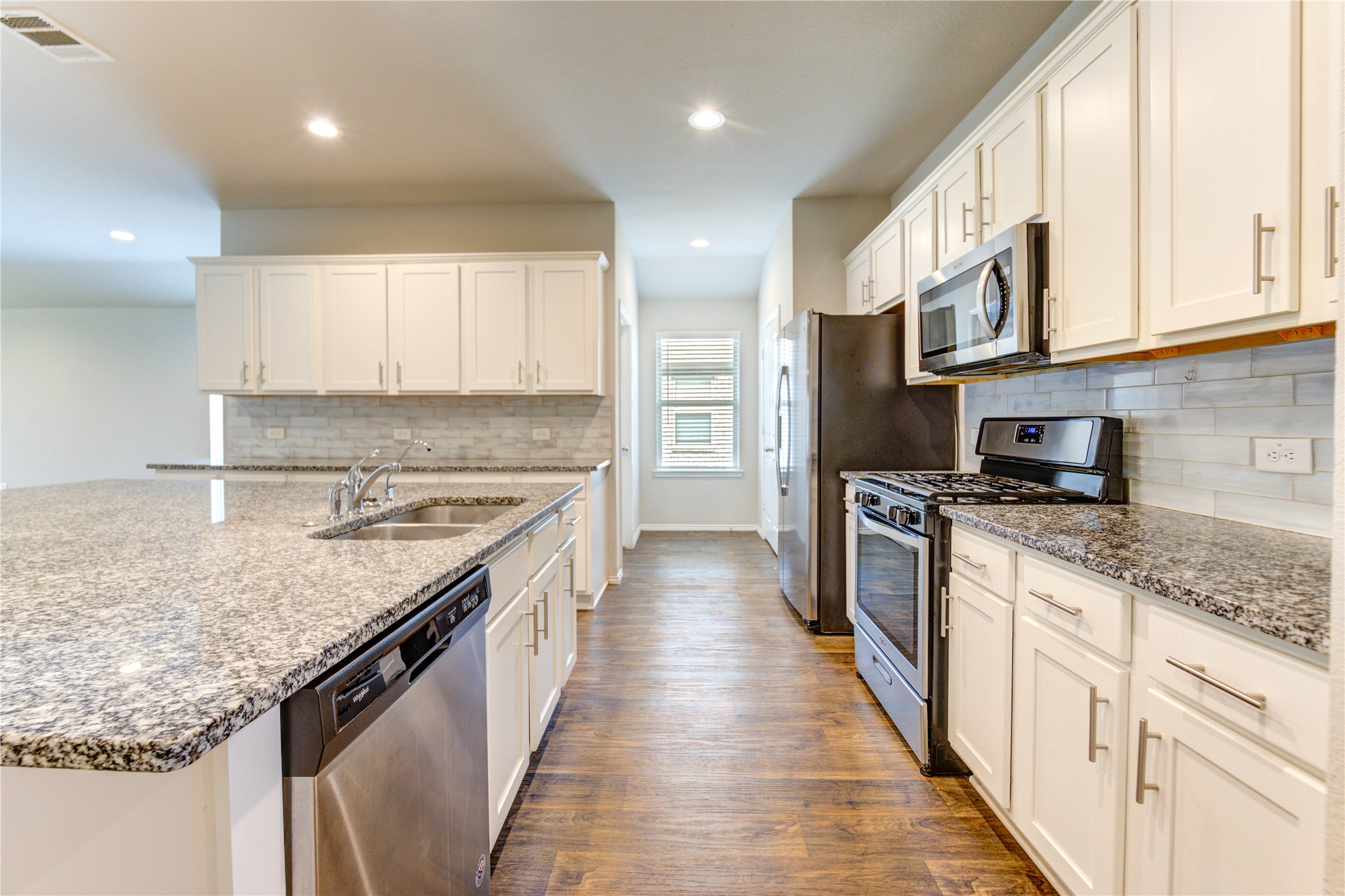 4219 Farnari Lane Katy, TX 77449 - Photo 9 of 25