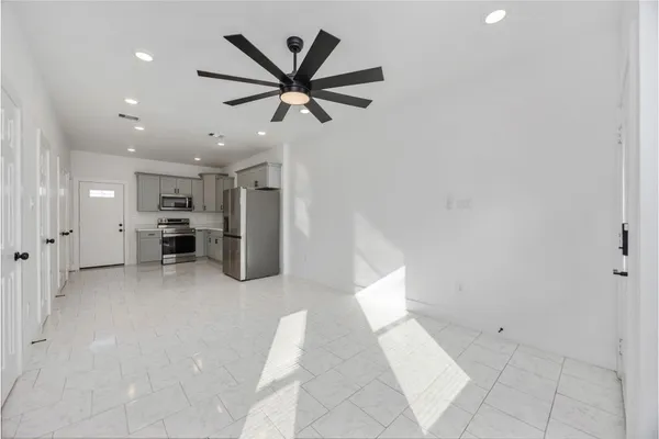 $1,750 | 7710 Independence Street, Unit A, Houston, TX 77051