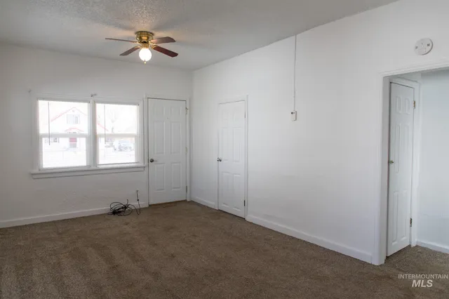 $1,095 | 717 Northwest 2nd Street, Ontario, OR 97914