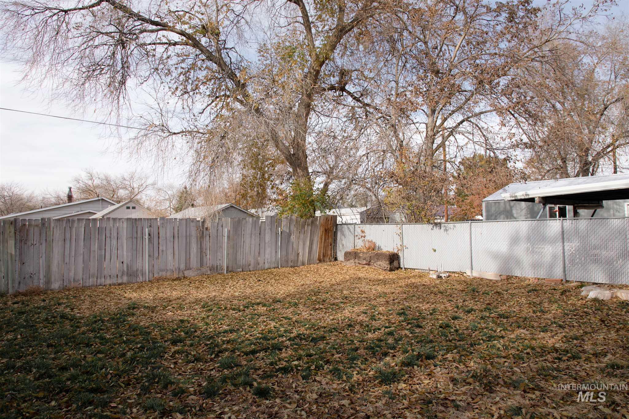 717 Northwest 2nd Street Ontario, OR 97914 - Photo 5 of 29