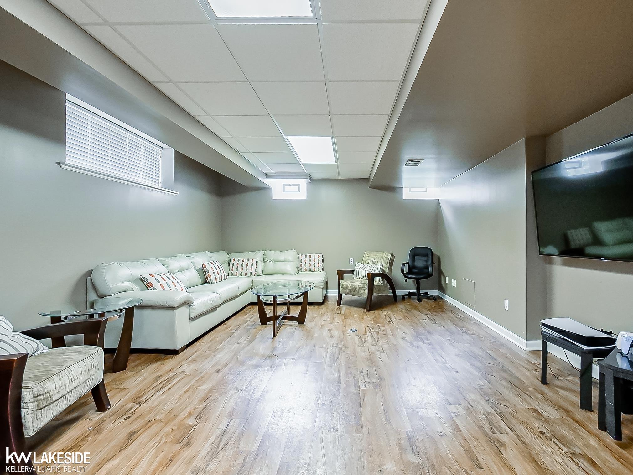 2058 Reagan Drive Rochester Hills, MI 48309 - Photo 55 of 68