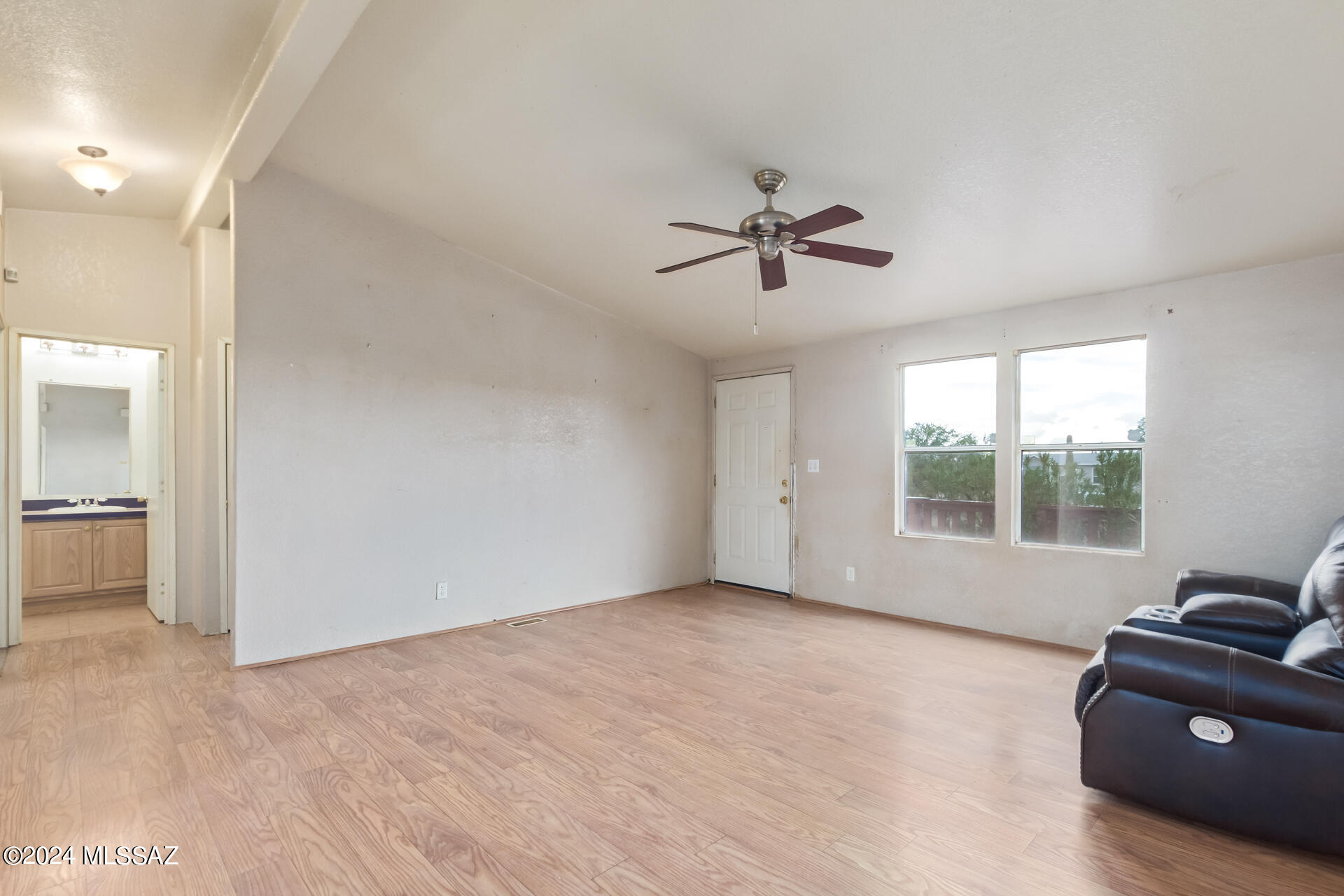 13155 West Vaqueros Road Tucson, AZ 85743 - Photo 6 of 31 Gallery Image 6