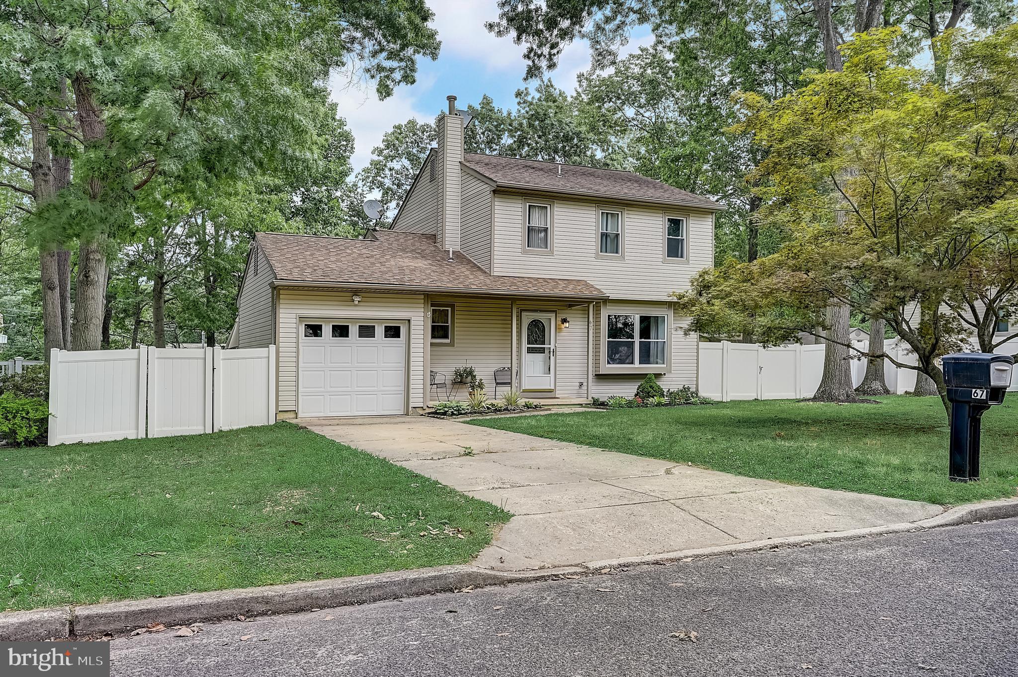 67 Winfield Road Sicklerville, NJ 08081 - Photo 1 of 40