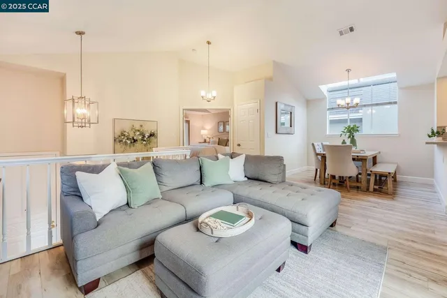 $1,199,000 | 1320 Strawberry Court, Danville, CA 94526